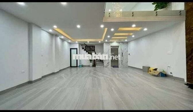 Tôi cần bán nhà nhà 7tầng thang máy full nội thất, gõ gốc đề.