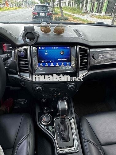 Ford Everest 2018 Titanium 2.0L 4x4 AT