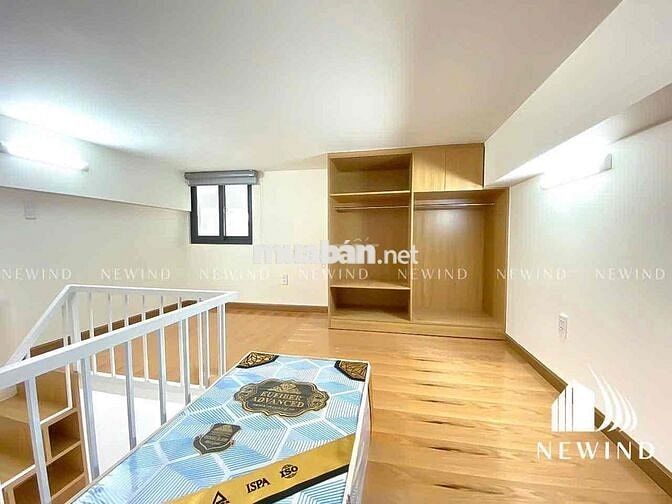 DUPLEX BAN CÔNG Đ. SỐ 23, TÂN QUY. Ở ĐƯỢC 3-4 BẠN. SÁT TDTU, RMIT, NTT