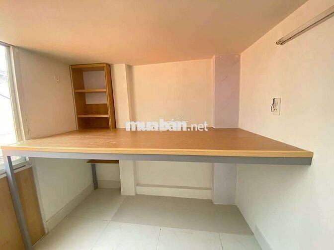 Nhà Trần Quang Diệm 26m2, hẻm rộng, 2 phòng, 1 toilet, 1 phòng tắm