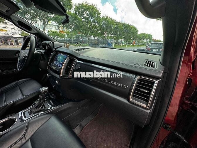 Ford Everest 2018 Titanium 2.0L 4x4 AT