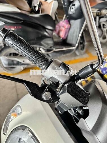 Đổi xe điện nên bán bớt xe Scoopy chính chủ mới ke