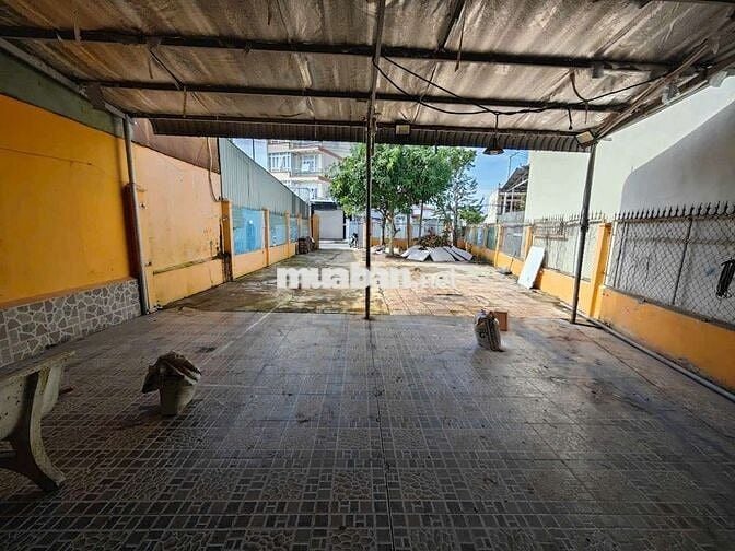 CHO THUÊ NHÀ SÂN VƯỜN RỘNG 395M2