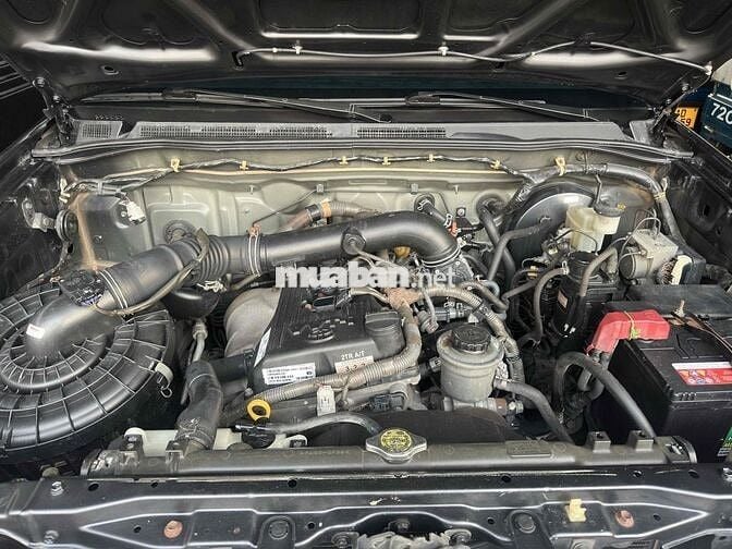 Toyota Fortuner 2012 2.7V 4x2 AT - 187200 km