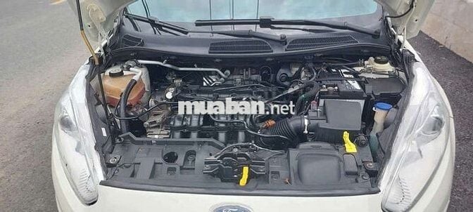 Gia đình cần bán xe ford fiseta 2014 số tự động