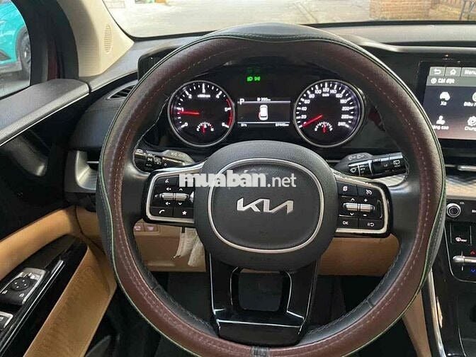 Kia Carnival 2022 2.2D Luxury 8 chỗ - 87450 km