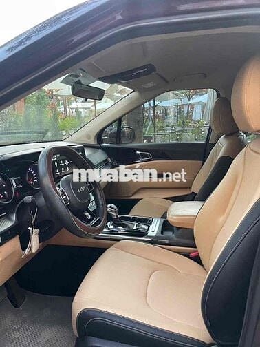 Kia Carnival 2022 2.2D Luxury 8 chỗ - 87450 km