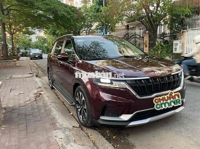 Kia Carnival 2022 2.2D Luxury 8 chỗ - 87450 km