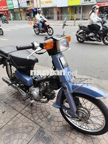 Xe đẹp máy êm ái mạnh mẽ cần bán