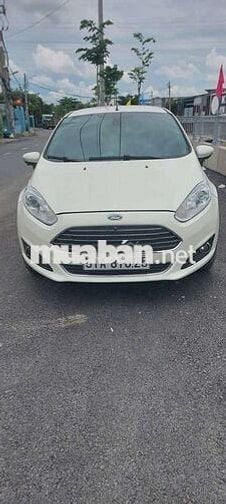 Gia đình cần bán xe ford fiseta 2014 số tự động