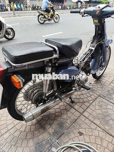 Xe đẹp máy êm ái mạnh mẽ cần bán