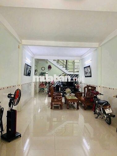 Hẻm 8m thông 189/10 Hoà Bình 4x16m 3 Tấm (4PN & sân thượng)