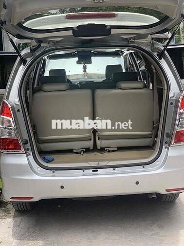 Toyota Innova 2016 2.0G - 110 km