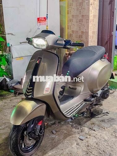 Vespa Iget 2016 ABS , Dk lại 2022, giấy tờ đầy đủ