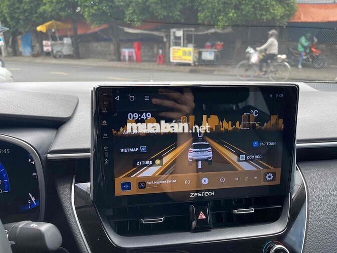 Toyota Corolla Altis 1.8V 2023