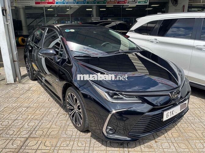 Toyota Corolla Altis 1.8V 2023