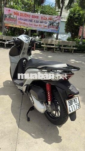 sh mode xám xi măng abs 2023 chính chủ