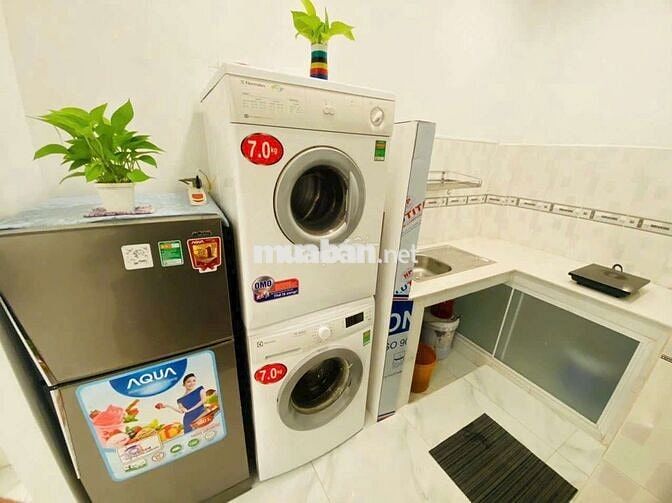 Cho thuê nhà nguyên căn full nội thất đường số Tân Quy