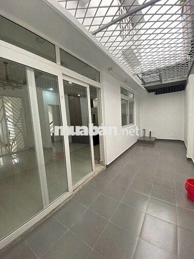SIÊU PHẨM BIỆT THỰ - 214D Nguyễn Trọng Tuyển, P.8, Q.PN - DTSD 450m2
