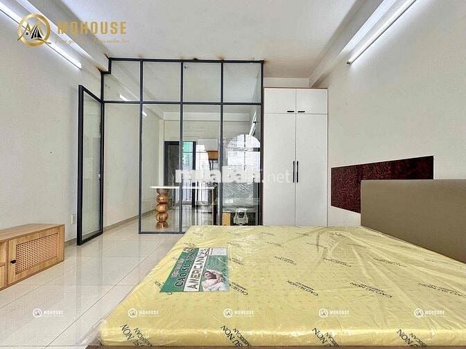 Căn Hộ 1PN Cao Cấp Tách Bếp Có Ban Công Gần Chợ Phạm Văn Bạch