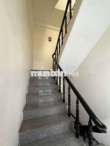 Bán nhà 4 tầng mặt tiền hòa cường - Đà Nẵng