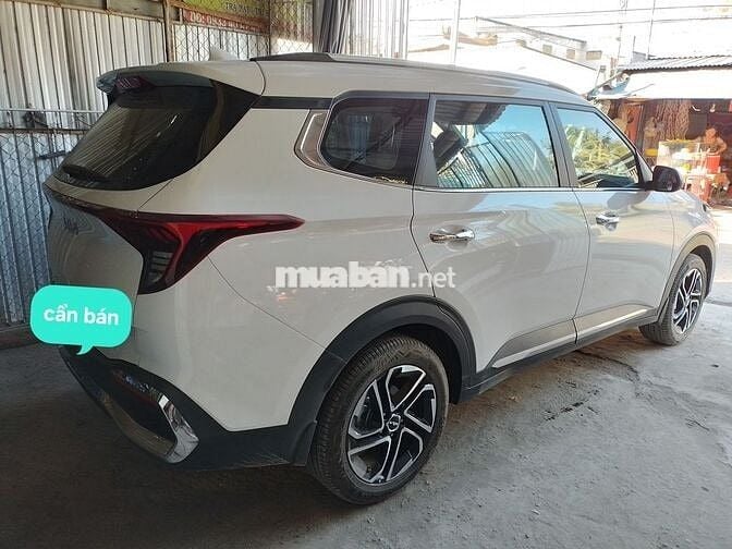 Cần bán Kia Carens 2022 7c máy dầu
