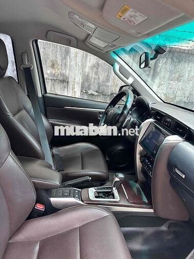 Toyota Fortuner 2020 2.4AT 4x2  - 96000 km
