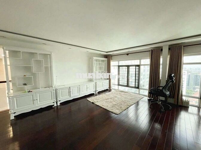 Cho thuê căn hộ Duplex sang trọng Phú Hoàng Anh