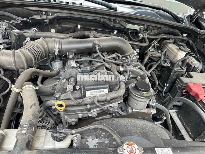 Toyota Fortuner 2020 2.4AT 4x2  - 96000 km
