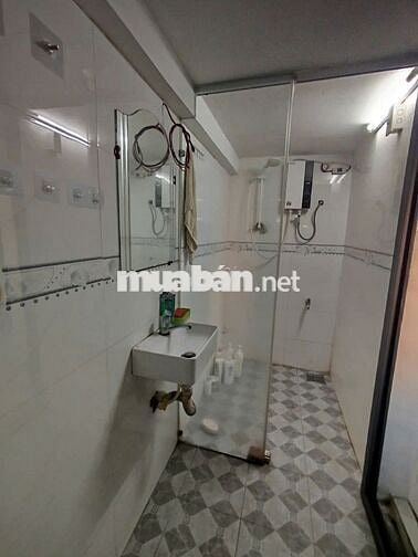 Cho sinh viên Thuê Phòng Trọ Gần ĐH UEH, Y Dược, SGU, HCMUE