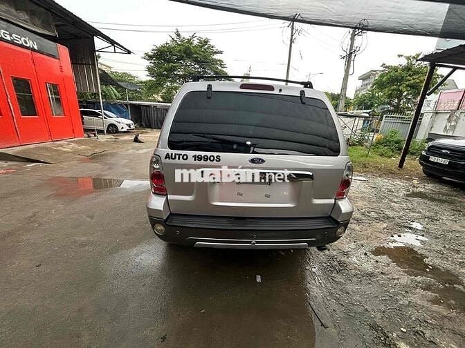Ford Escape 2005 XLT 3.0 AT - 130000 km