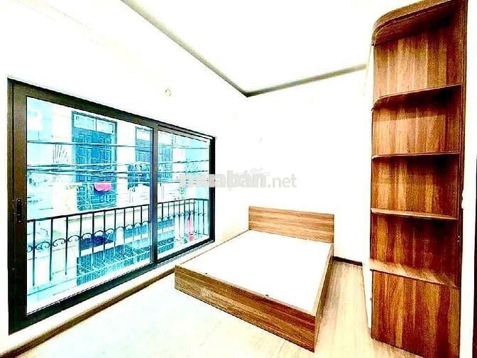 NHÀ ĐẸP -MỚI COONG - NGÕ OTO - 2 THOÁNG - RỘNG - MỚI - Ở NGAY    Trươn