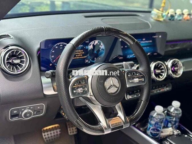 Mercedes Benz GLB 2021 200 AMG - 28000 km