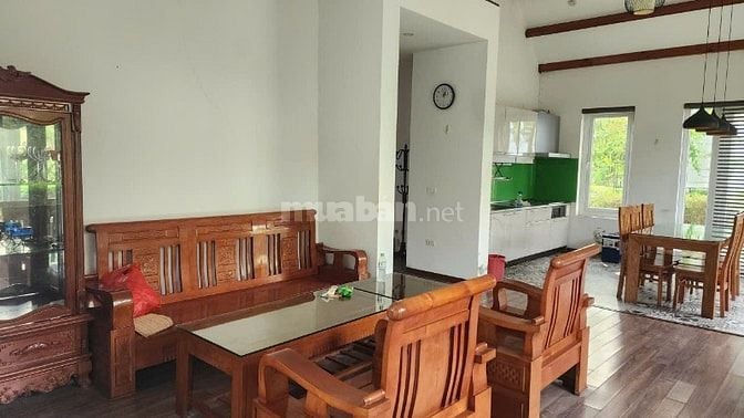 cần bán căn biệt thự 3 mặt tiền nằm trong khu beverly hill xã cư yên