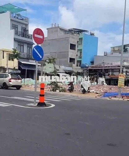 bán đất góc 2MT chợ sinco bình trị đông b bình Tân DT165m giá 19ty5