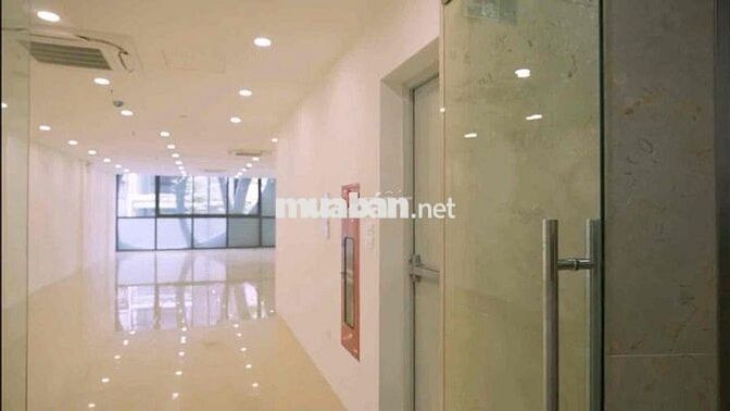 Cho thuê MBKD 120m2 x 3 tầng tại TÔN ĐỨC THẮNG - ĐỐNG ĐA