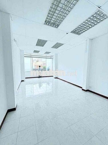 4 TẦNG MT HÙNG VƯƠNG NGAY NGÃ 4 MỚI ĐẸP