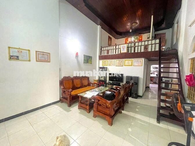 NHÀ HẺM 90,4m2, 2 PN, ngay sát KDL Sinh Thái Nam Ô