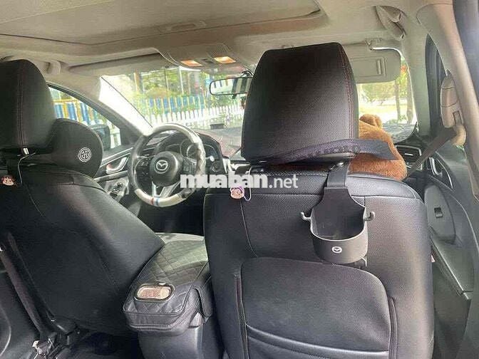 Mazda 3 2015 1.5 AT Hatchback - 100000 km