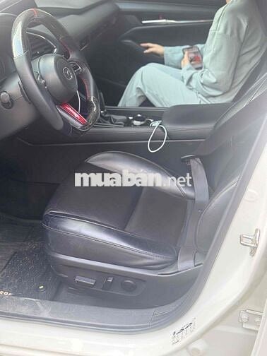 Mazda 3 2020 1.5L Luxury - 8 vạn km