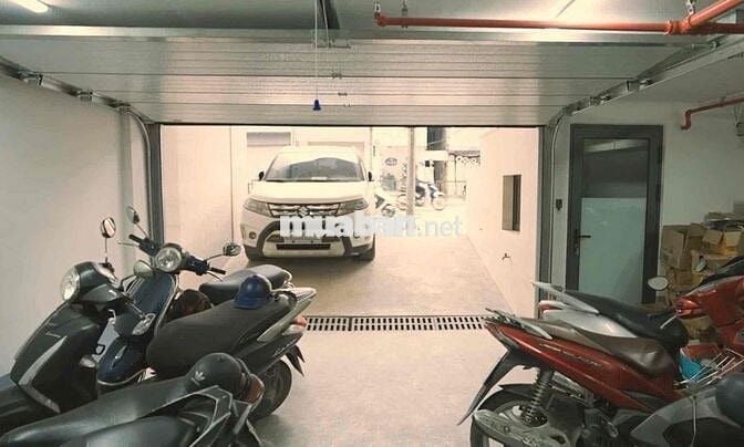 Cho thuê MBKD 120m2 x 3 tầng tại TÔN ĐỨC THẮNG - ĐỐNG ĐA