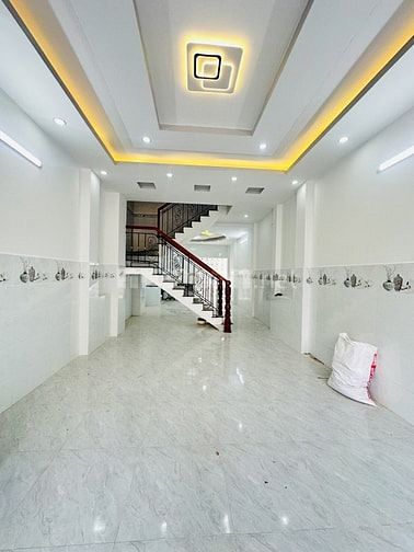 Bán Nhà, Hẻm Xe Hơi Thông, Nguyễn Sơn, Tân Phú,60M2, 3 Tầng,Nhỉnh 6 Tỷ