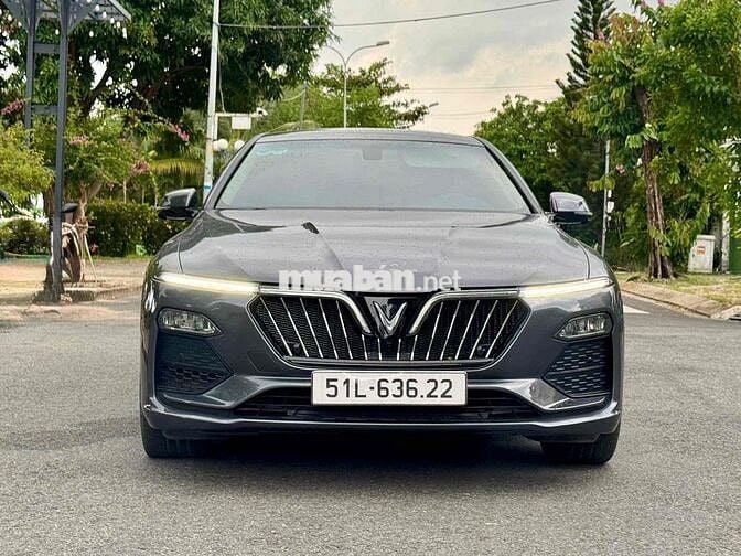 VinFast Lux A2.0 2019 Premium 2.0 AT - 29000 km