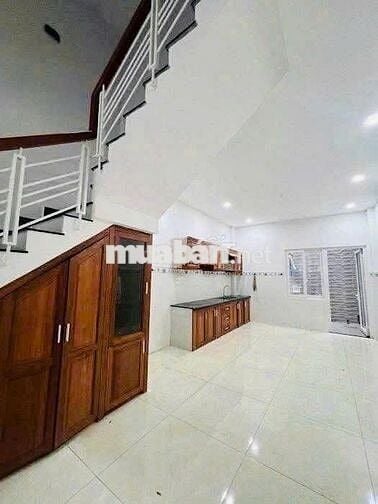 Hẻm 8m thông Khu V.I.P 53/16 Vườn Lài 4x22m 4 Tấm 6PN & Sân thượng
