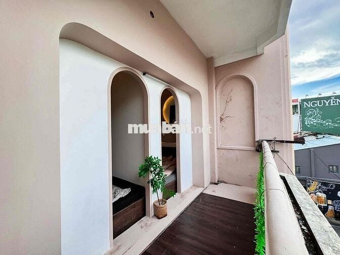 2PN 2WC rộng hơn 60m2 FULL NỘI THẤT NHÀ MỚI 100% CÓ BAN CÔNG SIÊU TO