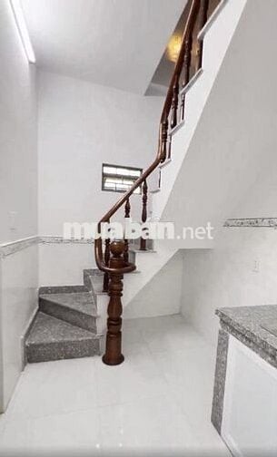 Cho thuê nhà nguyên căn 1 trệt 1 lầu