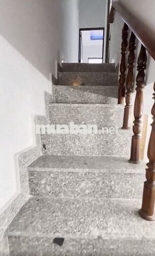 Cho thuê nhà nguyên căn 1 trệt 1 lầu