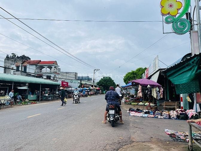 Đất cách chợ đúng 250m - SHR, Thổ cư sẵn