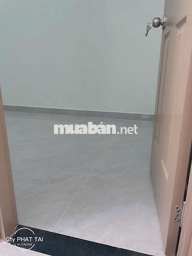Nhà Lê Thúc Hoạch, 30m², 2 Tầng, 2 PN, Giá chỉ 3 tỷ