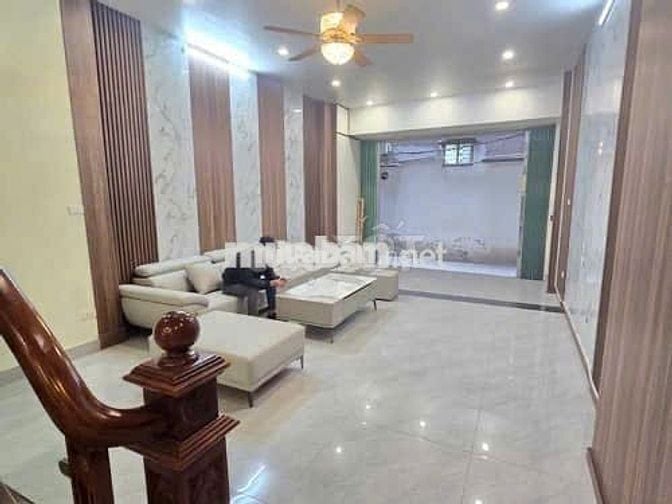 Bán Nhà Cổ Nhuế BTL Gần Hoc Viện Tài Chính 52m 4 Tầng. Giá 9.5 tỷ